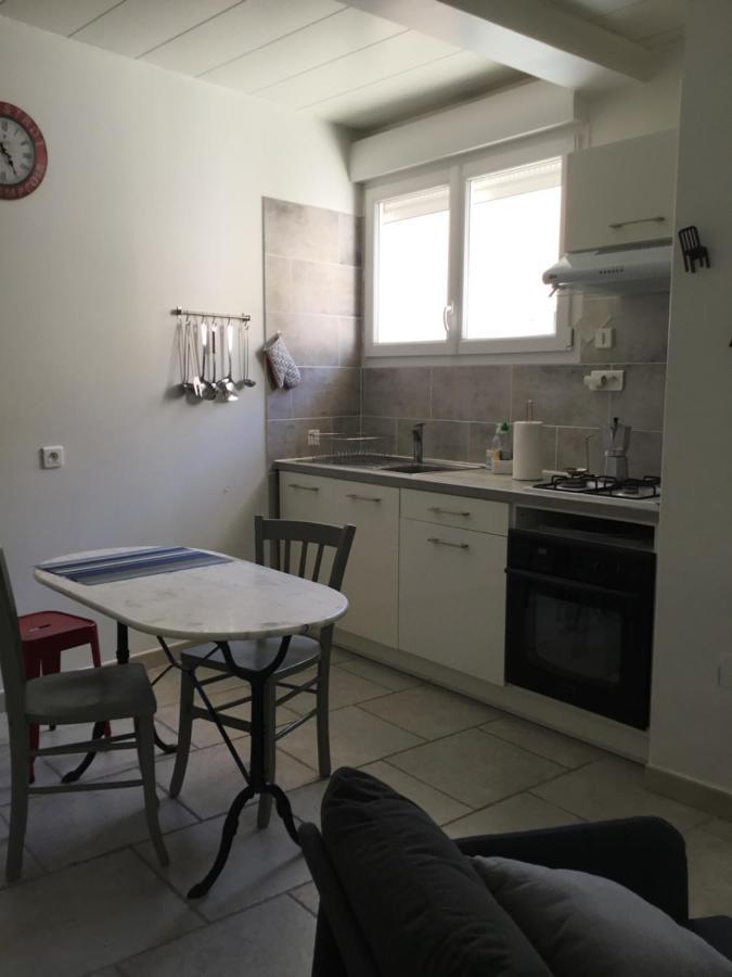 Agreable Maison De Village Provencal Volx Exterior foto
